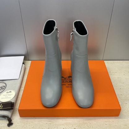 HM 26ss Lolita Chelsea Boots 80 Light Gray Calfskin 607088