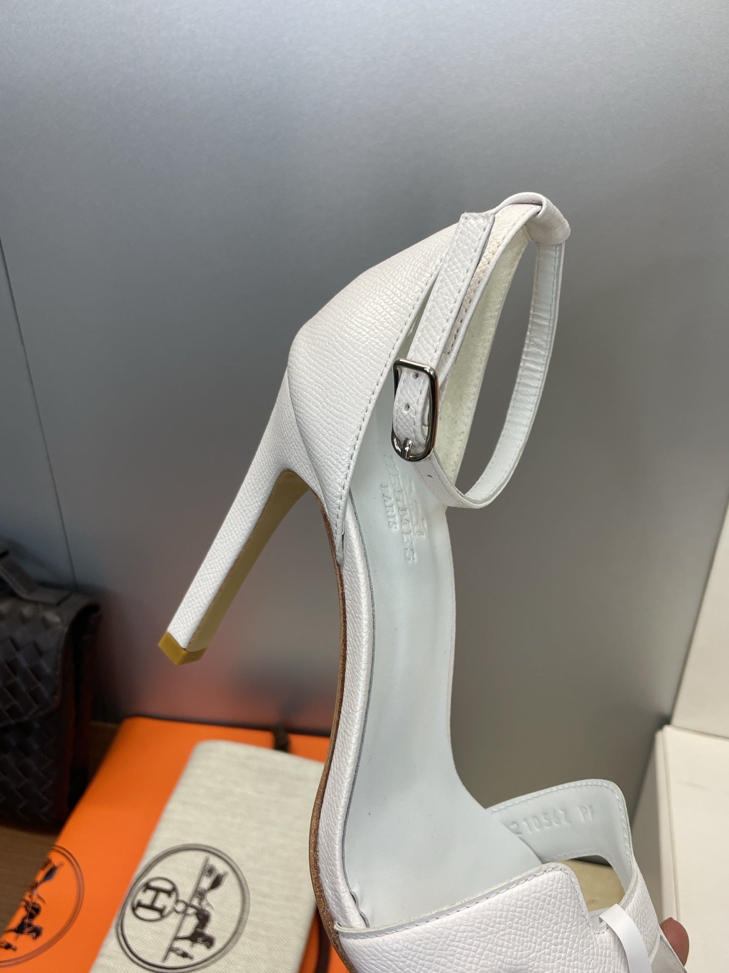 HM 26ss High Heel Sandals 105 White Cowhide 607125