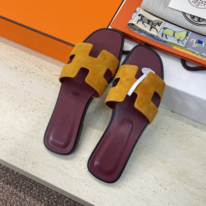 HM 26ss  Oran Sandals Burgundy Yellow Suede Cowhide 607211
