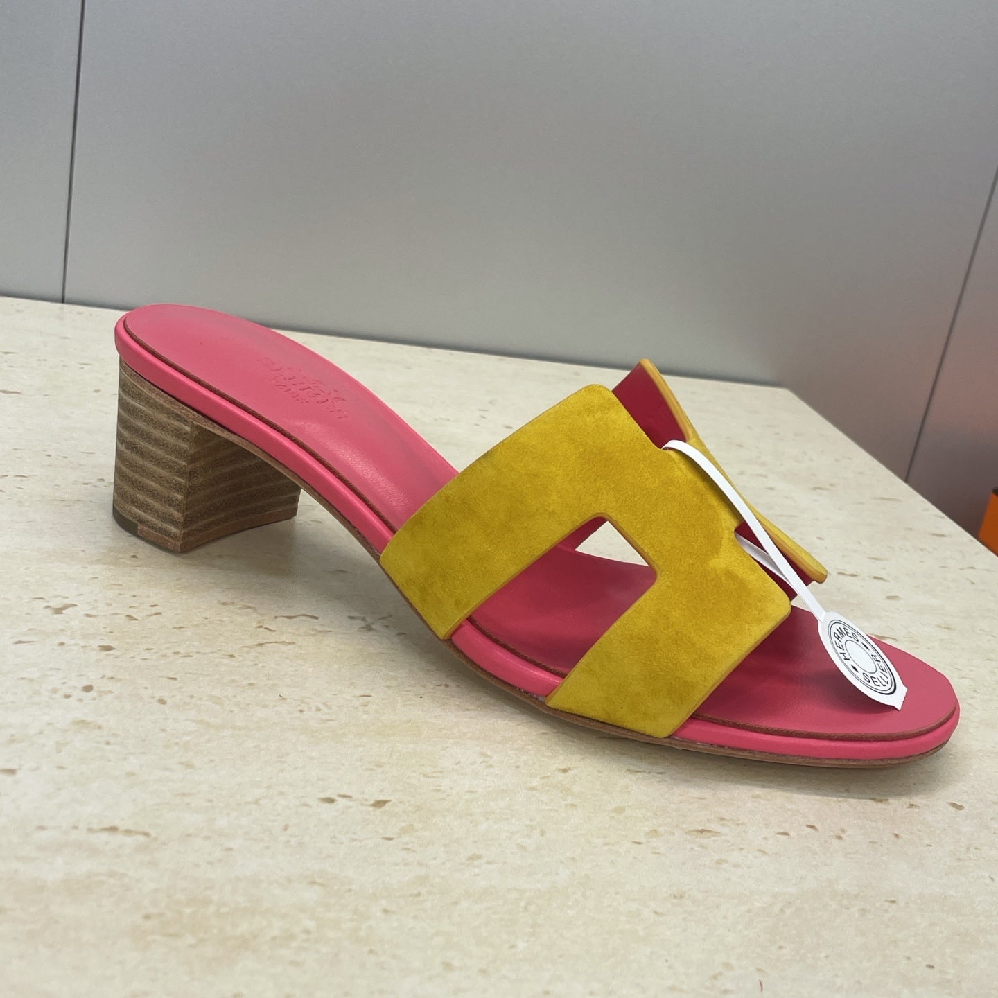 HM 26ss  Oran Sandals 45 Pink Yellow Suede Cowhide 607218