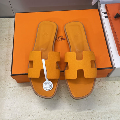 HM 26ss Oran Sandals Orange Calfskin 607234