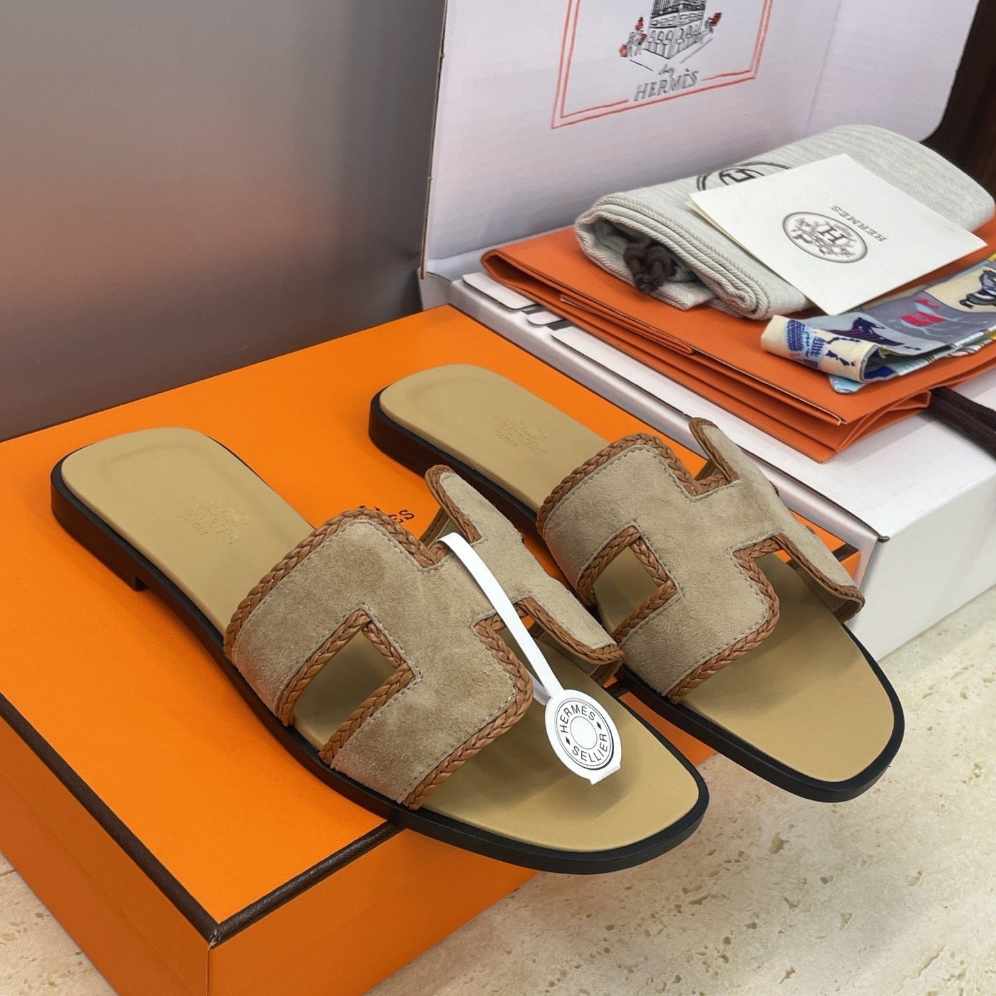HM 26ss Oran Sandals Beige Brown Suede Calfskin 607253