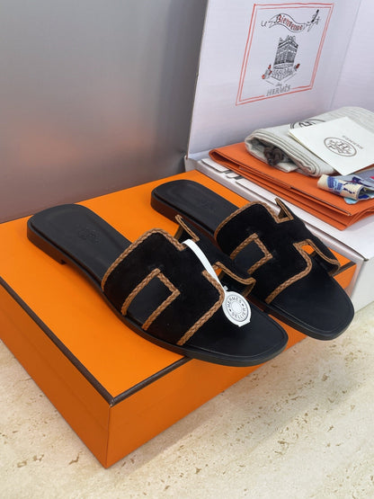 HM 26ss Oran Sandals Black Brown Suede Calfskin 607254
