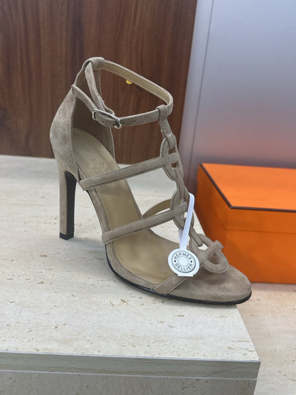 HM 26ss High Heels Sandals 95 Beige Suede 633224