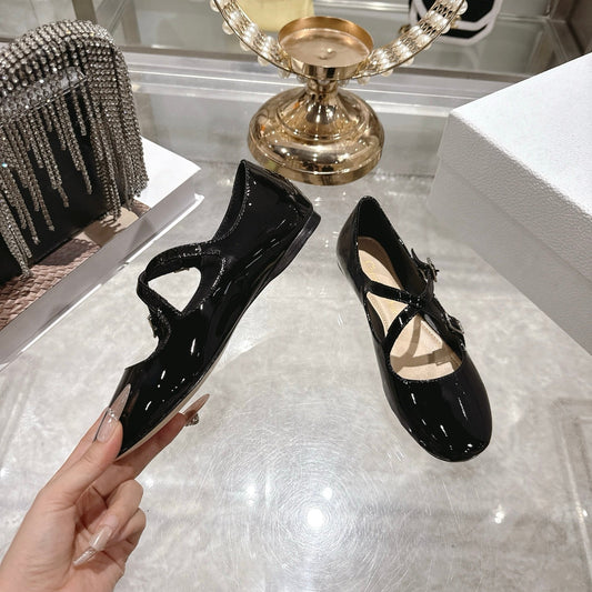 CD 26 Ballet Flats Black Patent Leather 592213