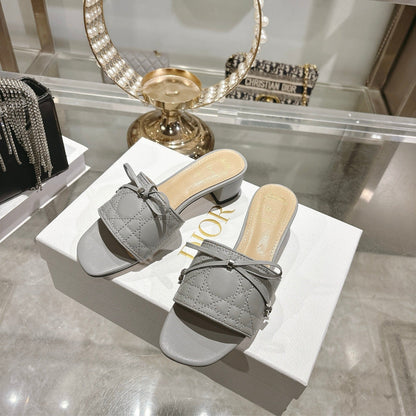 CD 26s Slippers Gray Beige Sheepskin 679865