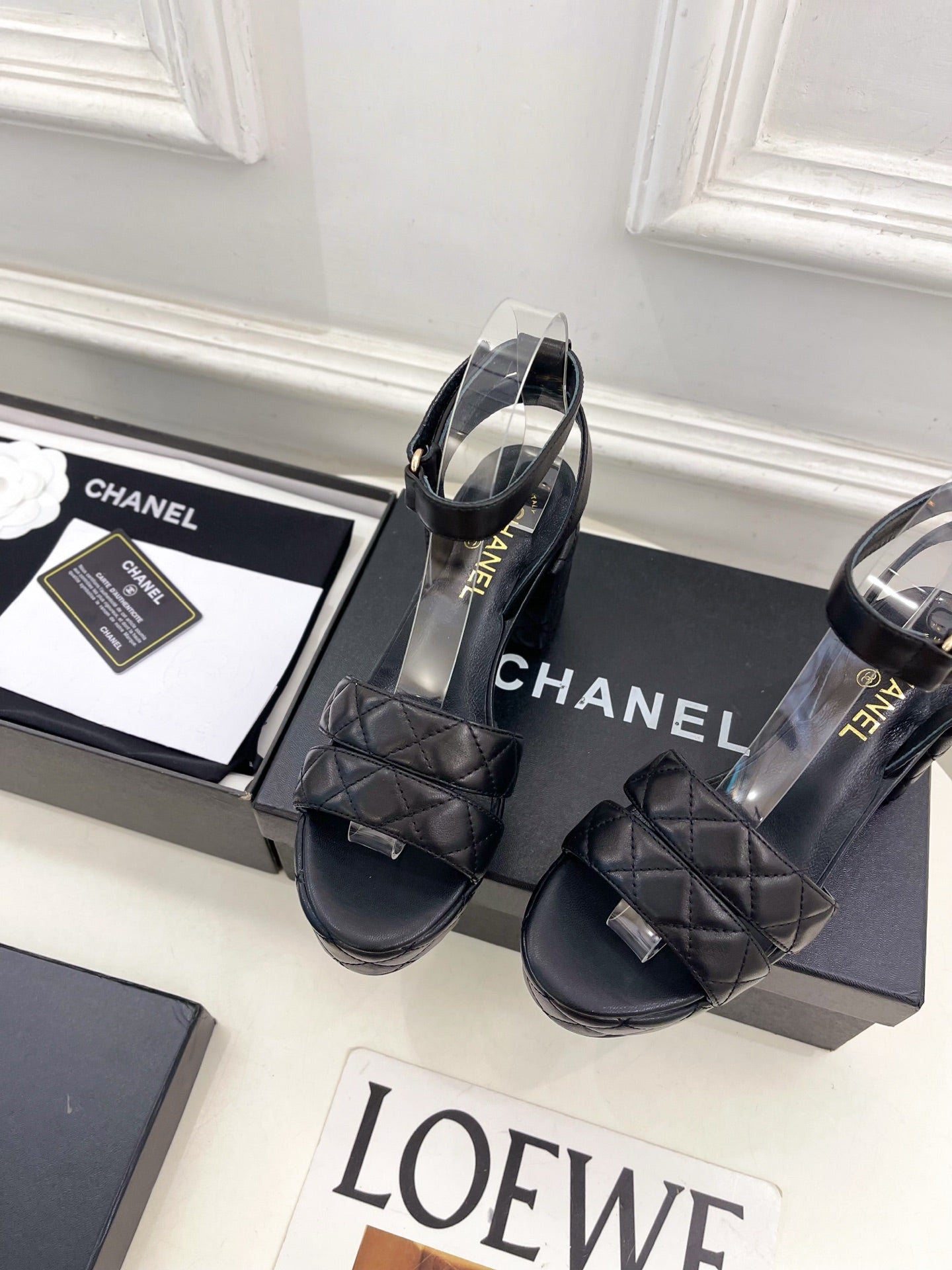 CC 26s HighHeeled Platform Sandals 85 Black Sheepskin 631867