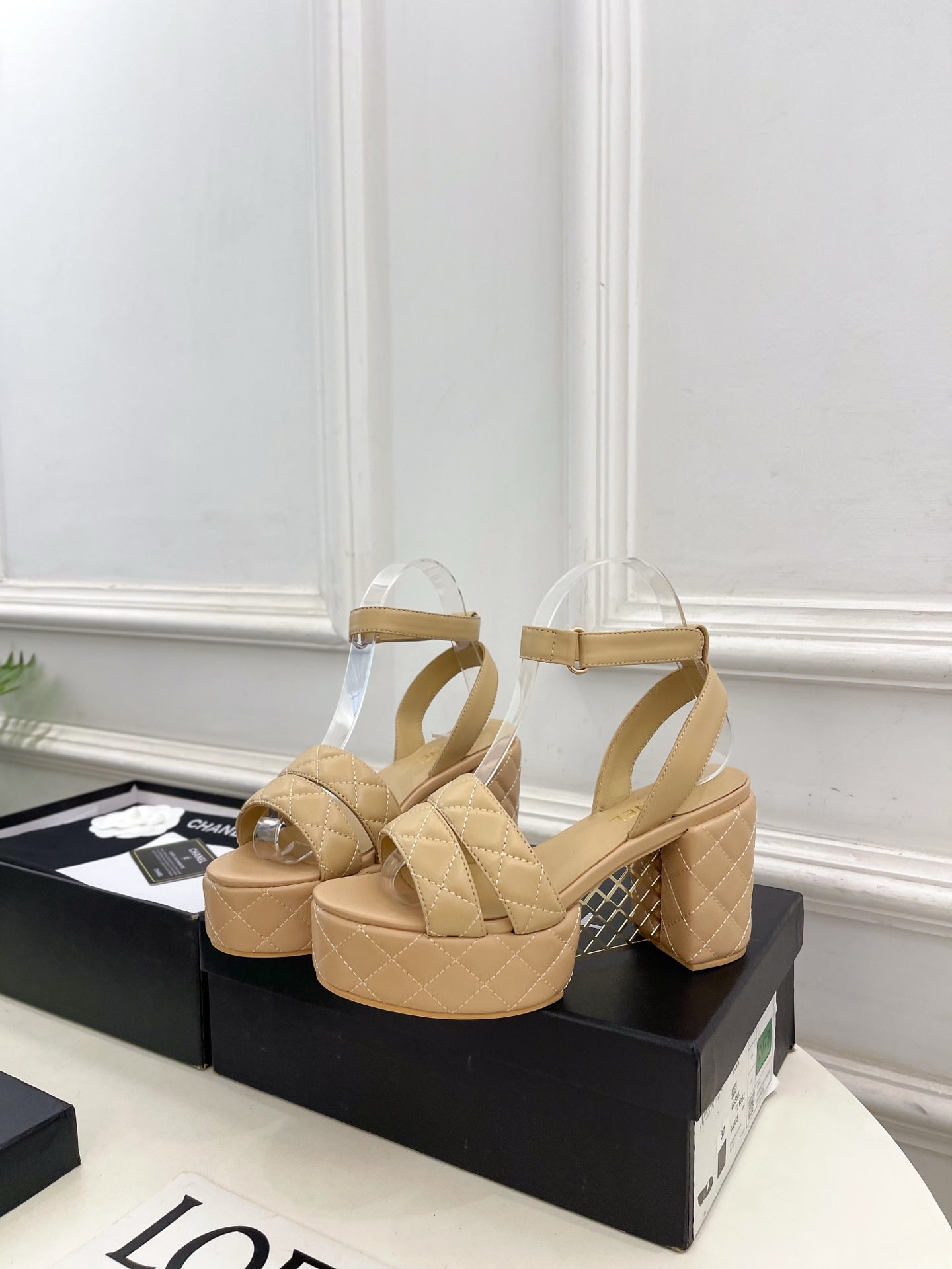 CC 26s HighHeeled Platform Sandals 85 Beige Sheepskin 631869